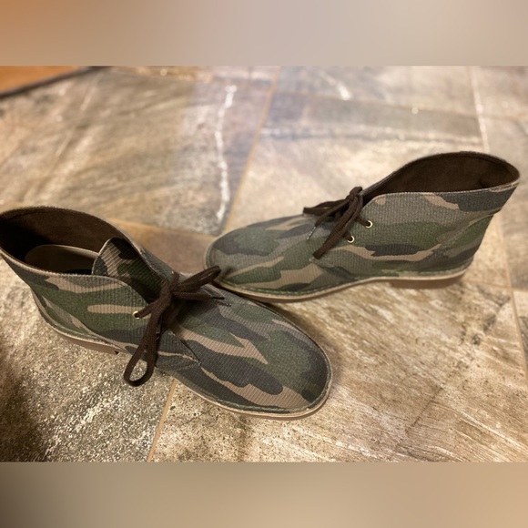 Irish Setter Red Wing Shoes| Mens 10| Camouflage| Great Condition. - Picture 3 of 4